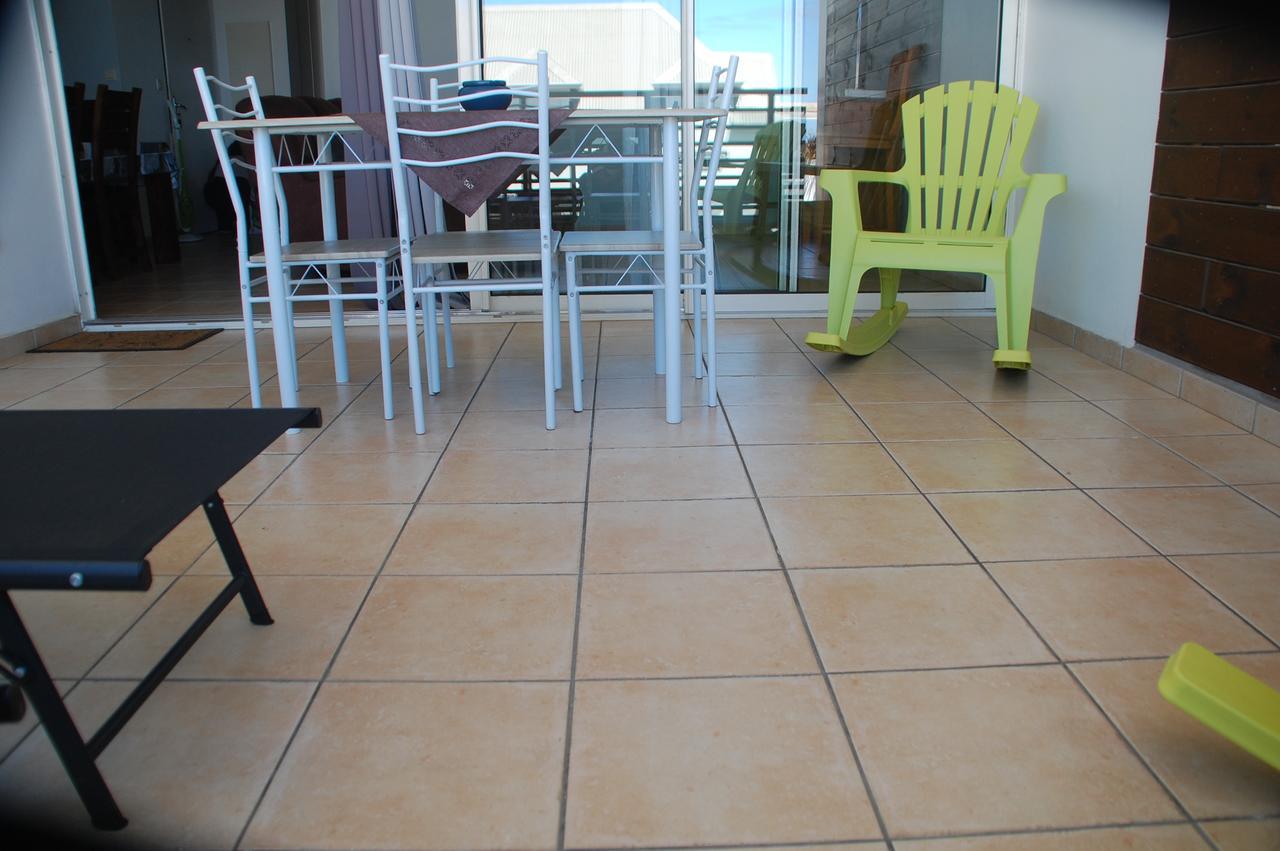 Appartement Meuble De Tourisme Saint Pierre Eksteriør billede