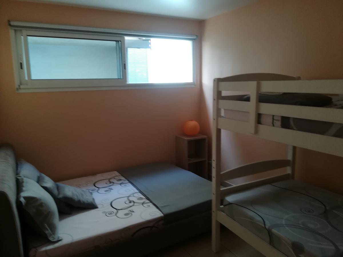Appartement Meuble De Tourisme Saint Pierre Eksteriør billede